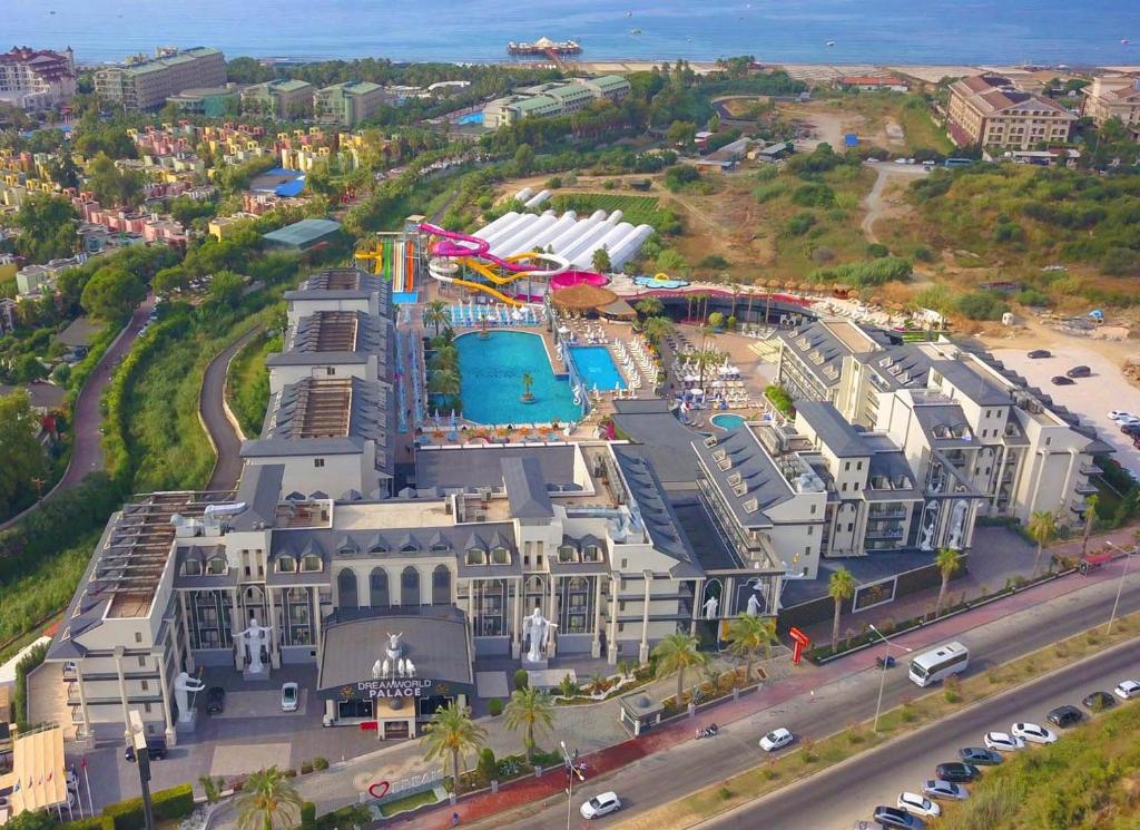 Transfer Antalya Flughafen nach Dream World Palace Privat