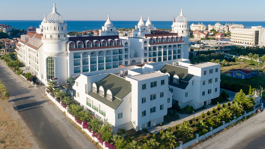 Transfer Antalya Flughafen nach Side Crown Serenity